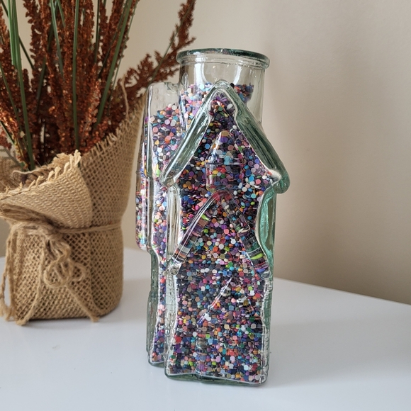Vintage Clear Glass House Shaped Bottle Filled w Spare Diamond Painting Stones - Picture 3 of 16